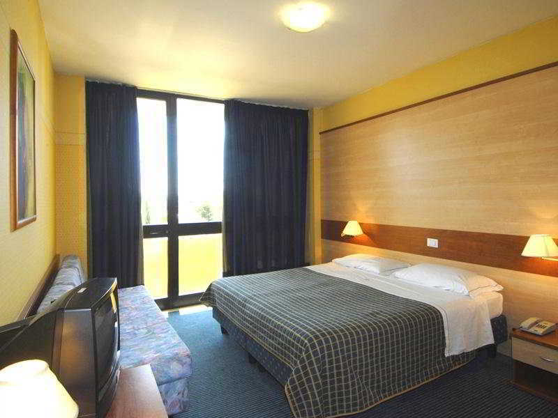 Hotel Centro Turistico Gardesano Bussolengo Luaran gambar